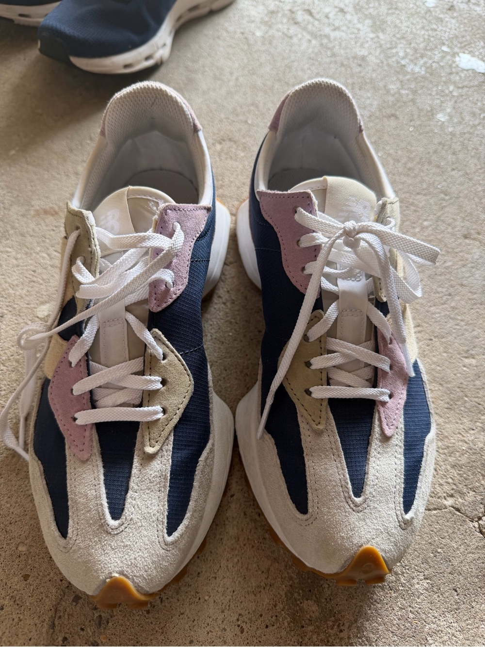 Running shoes